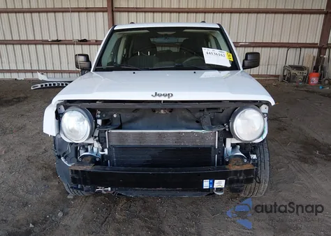 2013 Jeep Patriot Sport из США, поврежденный, VIN 1C4NJRBB2DD168372